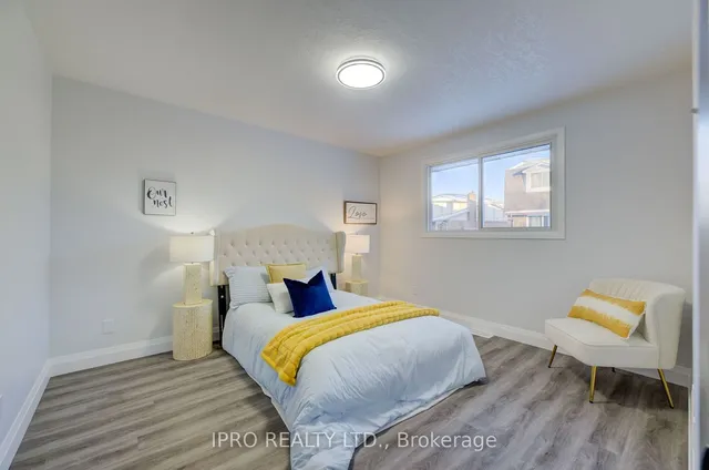 Additional image 17 of 18 Martinglen Cres