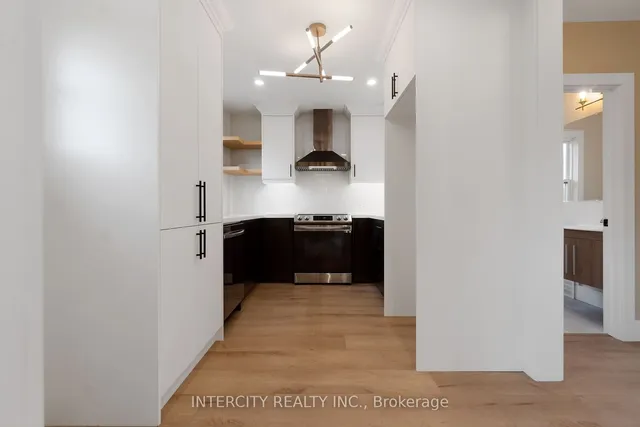 Additional image 7 of 560 Beach Blvd