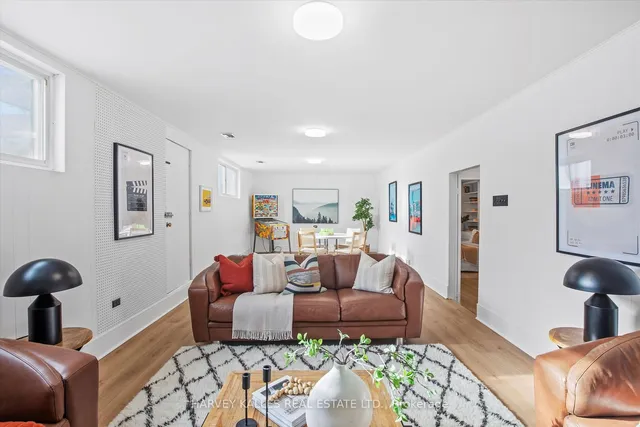 Additional image 18 of 121 Hove St