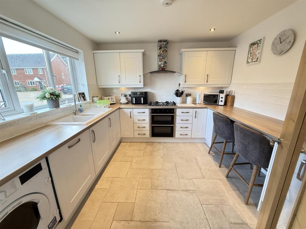 Additional image 4 of Mark Rake, Bromborough, Wirral