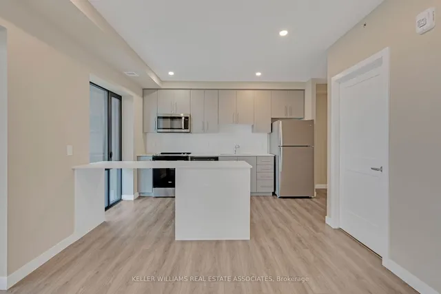 Additional image 12 of 15 Queen St Unit 1814