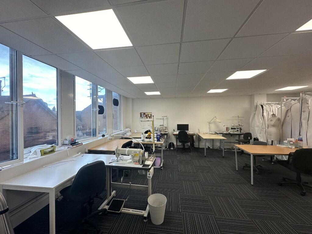 Additional image 4 of Suite 2, 1st Floor, Refuge House, Watergate Row, Chester CH1 2LE