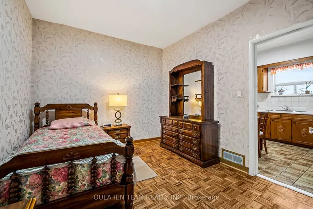 Additional image 17 of 225 Robina Ave