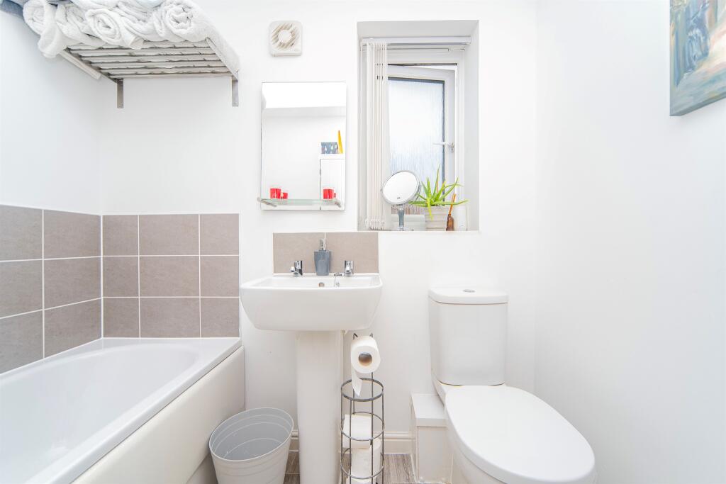 Additional image 13 of Gibbonsdown Rise, Barry