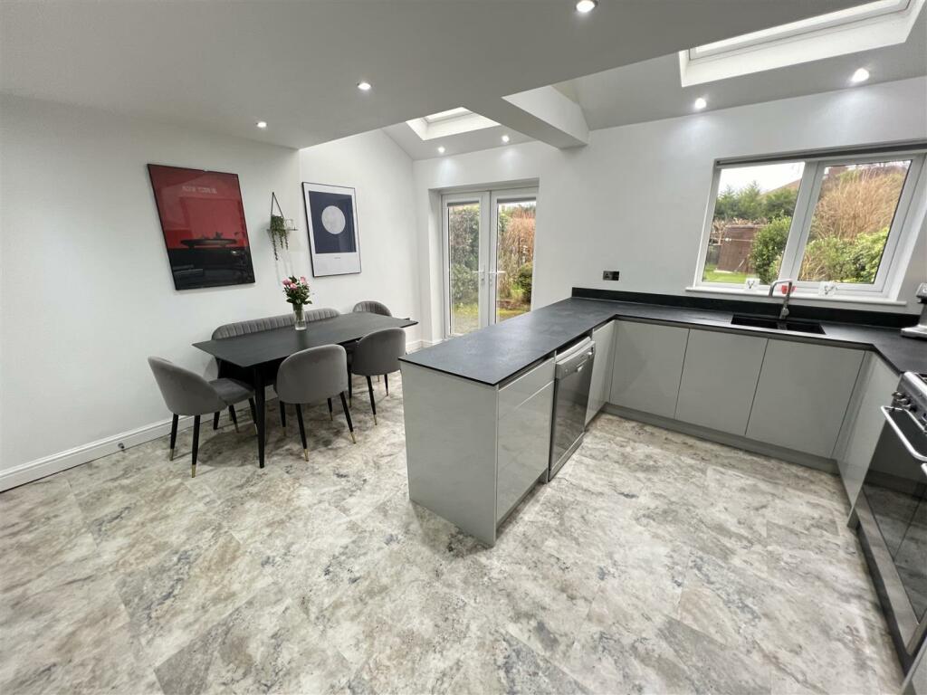 Additional image 5 of Elmwood Drive, Heswall, Wirral