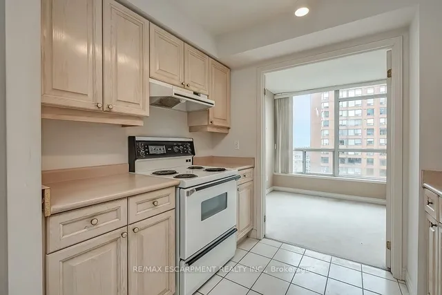 Additional image 17 of 1276 MAPLE CROSSING Blvd Unit 1509