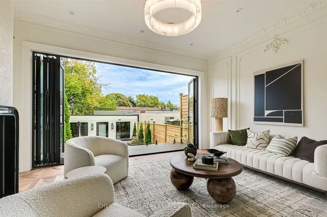 Additional image 11 of 539 Crawford St