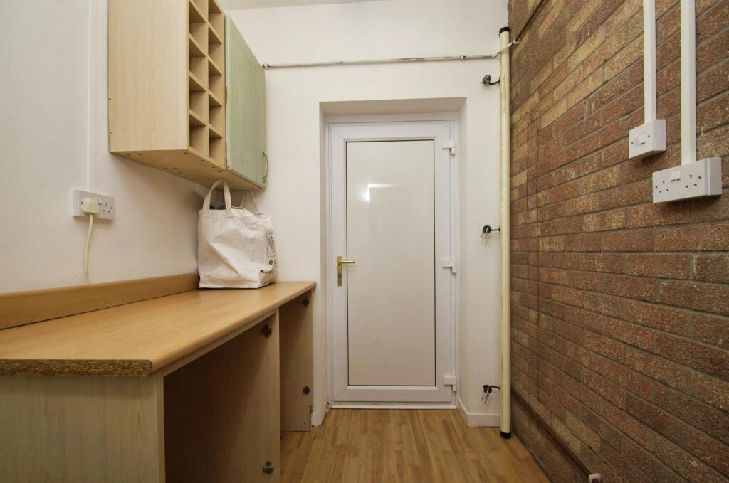 Additional image 9 of Davis Avenue, Bryncethin, Bridgend