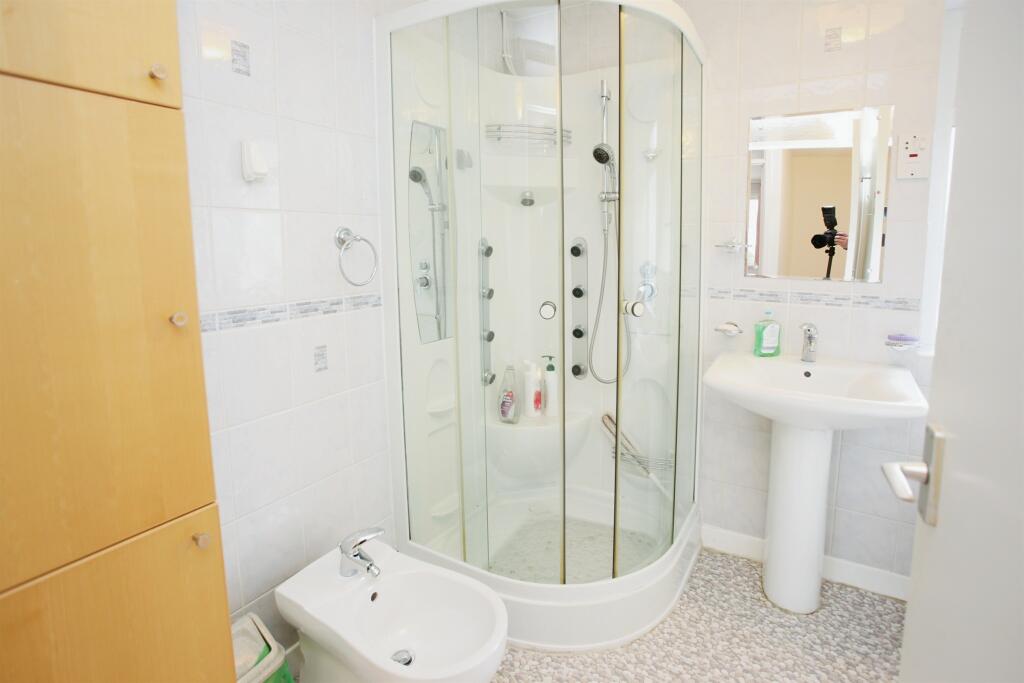 Additional image 15 of Royal Oak Close, Machen, Caerphilly