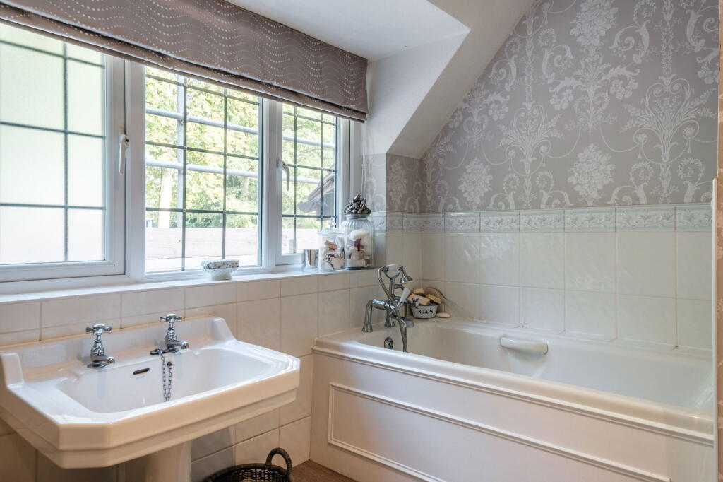 Additional image 28 of Greenside House, Moor Hall Drive, Sutton Coldfield, B75 6LS