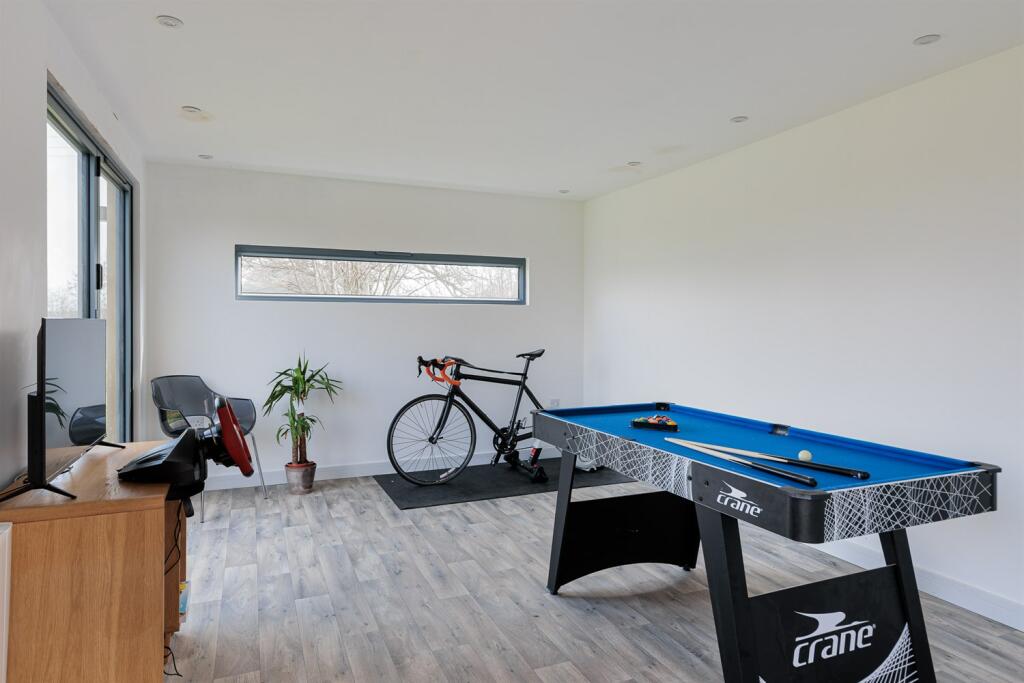 Additional image 26 of Heath Lane, Great Barrow, Chester