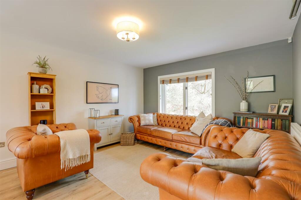 Additional image 20 of Oakmead Road, Llanharan, Pontyclun, Rhondda Cynon Taff, CF72 9FB