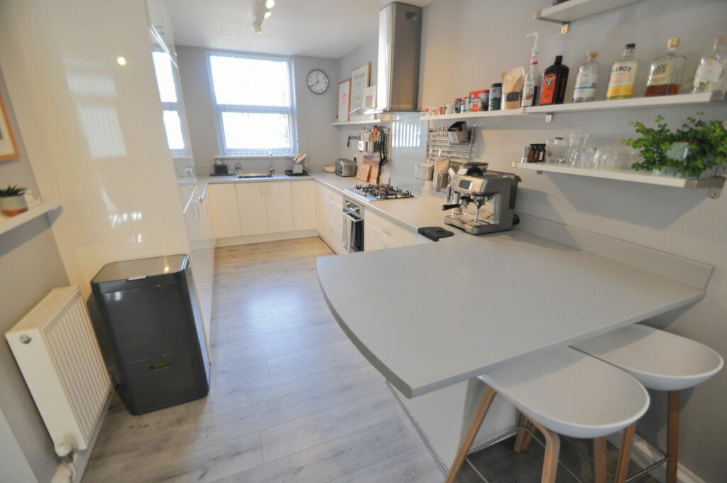 Additional image 15 of Warwick Drive, Wallasey