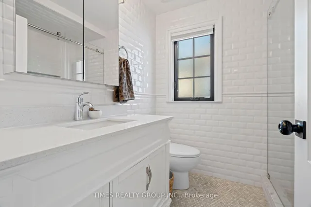 Additional image 23 of 28 Glenaden Ave