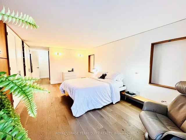 Additional image 21 of 1 Concorde Pl Unit 703