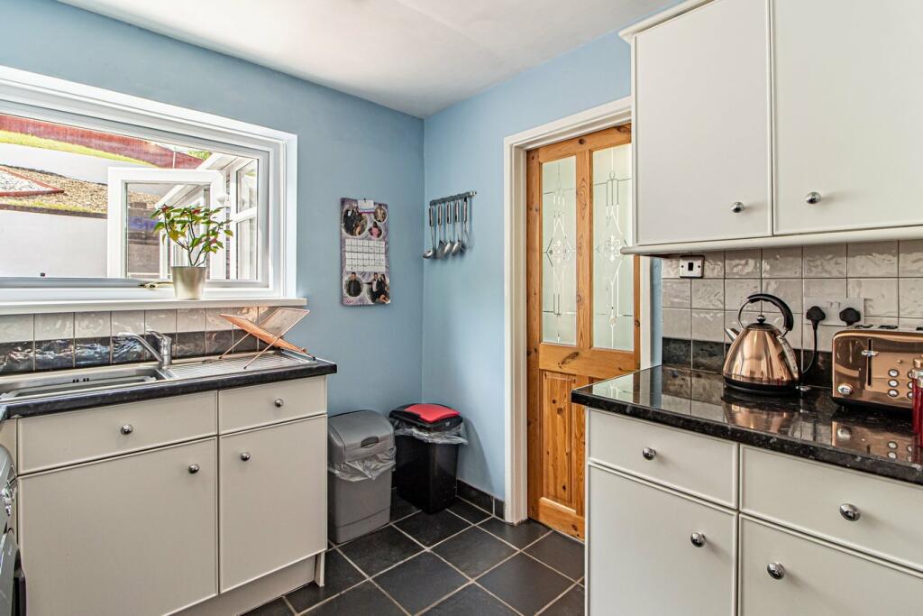 Additional image 13 of Lanwood Road, Pontypridd, CF37
