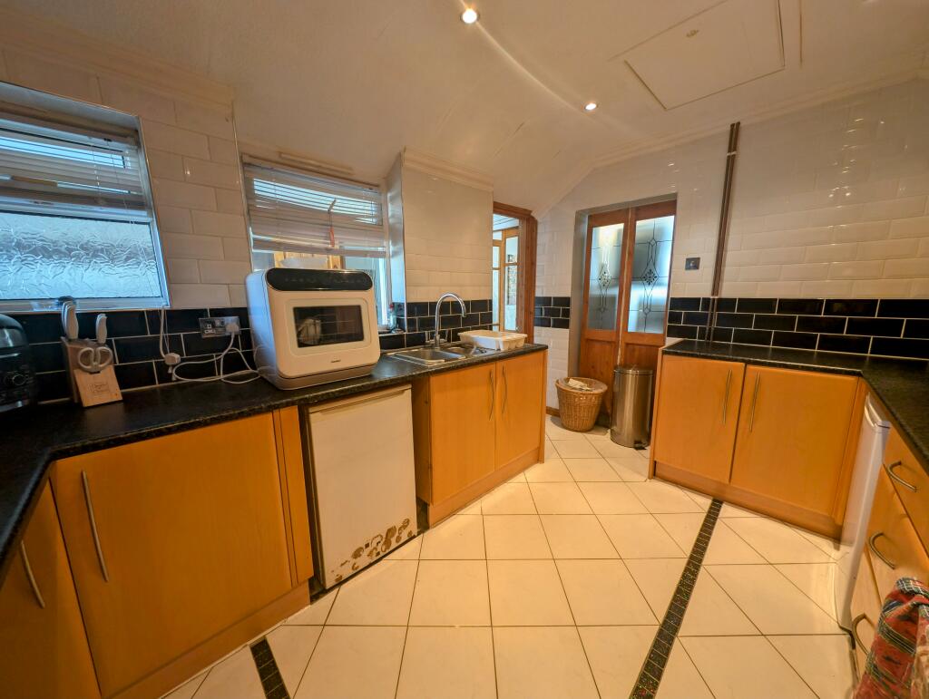 Additional image 10 of Oakland Street, Miskin, Mountain Ash, CF45 3AL