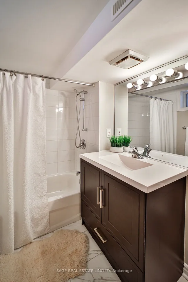 Additional image 31 of 100 Merrill Ave