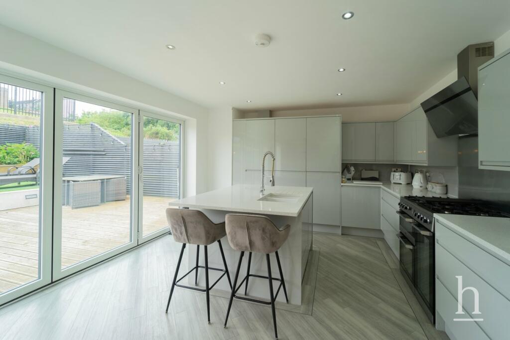 Additional image 15 of Vyner Croft, Prenton, CH43