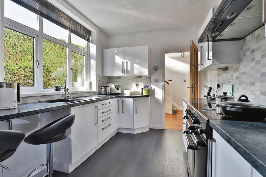 Additional image 8 of Harewood Place, Bournemouth, BH7