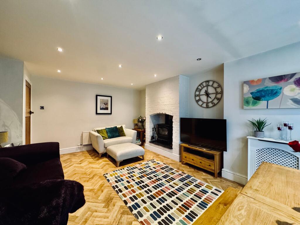 Additional image 5 of Brandlesholme Road, Bury, BL8