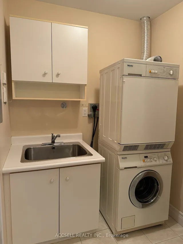Additional image 9 of 30 Anglesey Blvd Unit 304