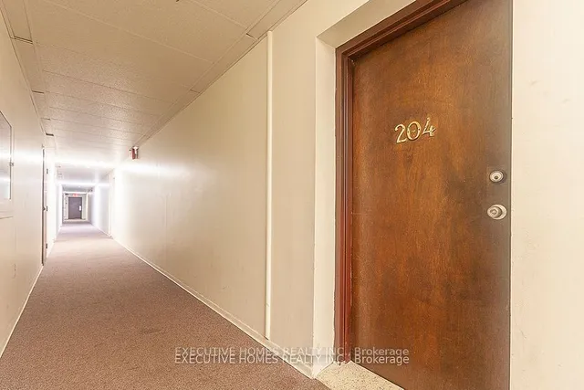Additional image 4 of 1690 Victoria Park Unit 204