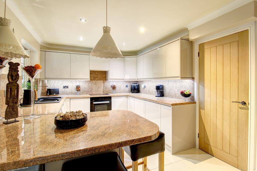 Additional image 6 of Cleeve, Tamworth, B77