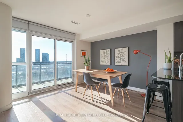 Additional image 19 of 78 Tecumseth St Unit 1004