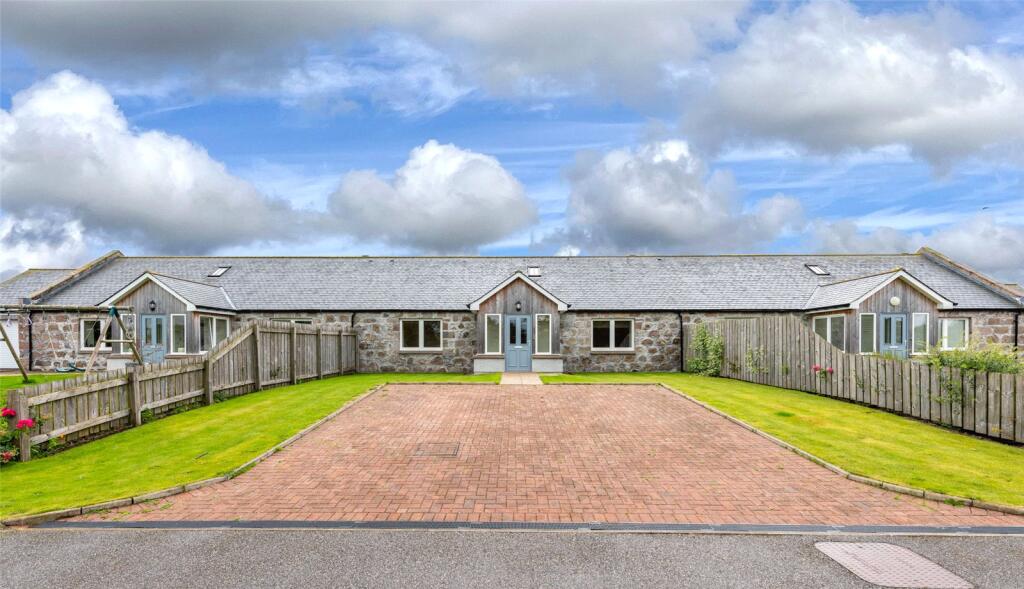Primary image of 5 Upper Park, Drumoak, Banchory, AB31