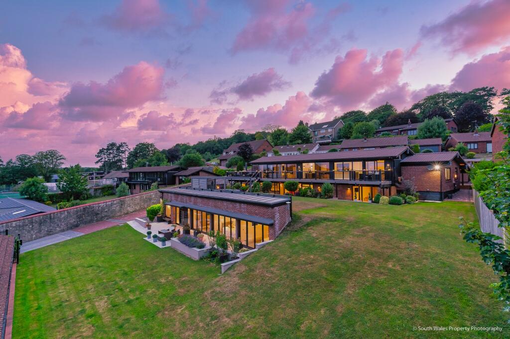 Primary image of Old Orchard, 7 Merevale, Dinas Powys, The Vale Of Glamorgan. CF64 4HS