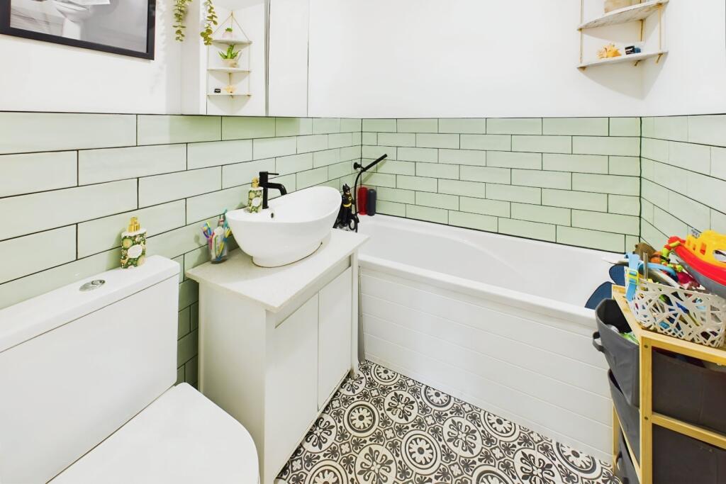 Additional image 8 of Shelley Avenue, Clevedon, North Somerset, BS21