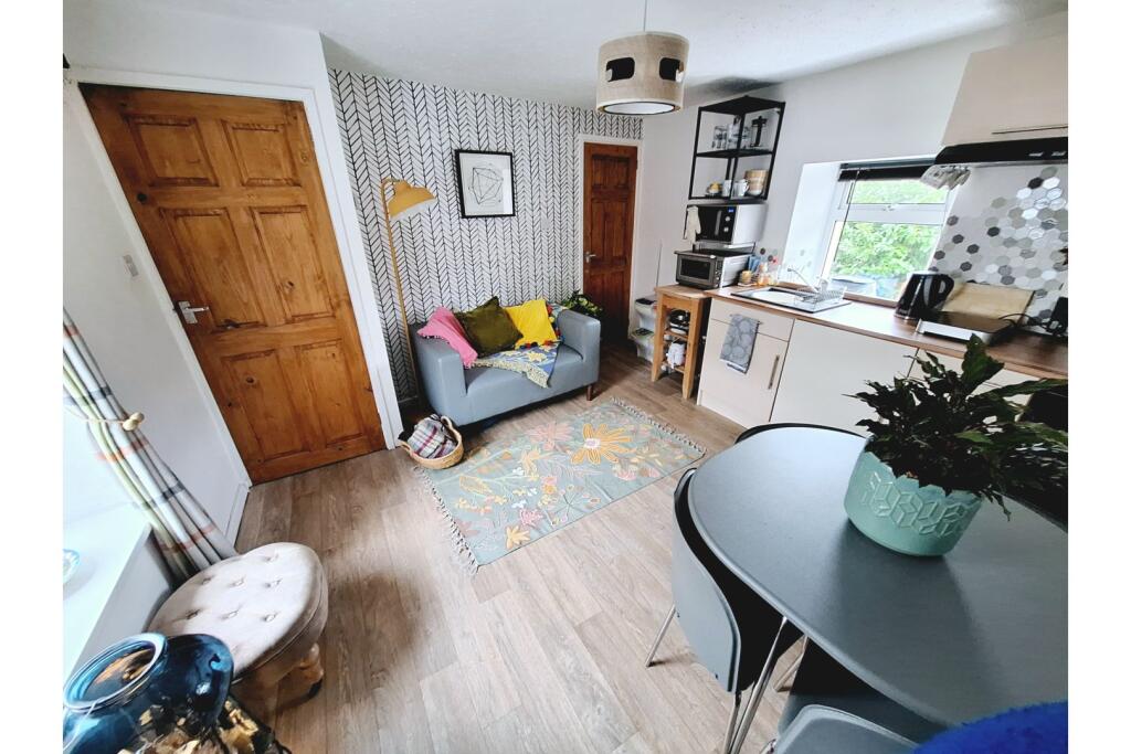 Additional image 7 of Cardiff Road, Treharris, CF46