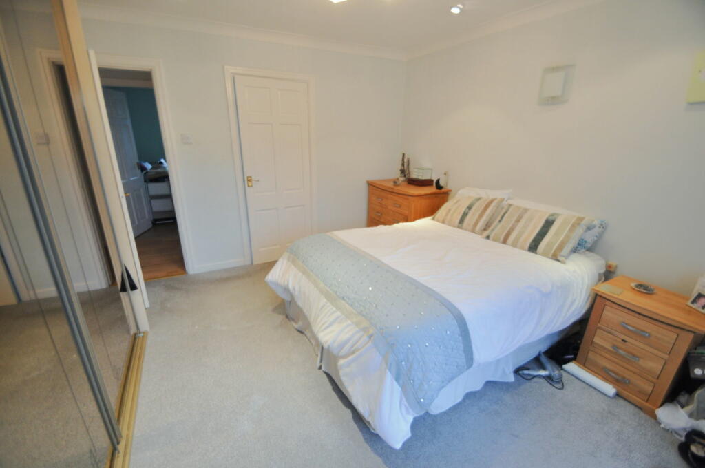 Additional image 22 of Birch Avenue, Saughall Massie