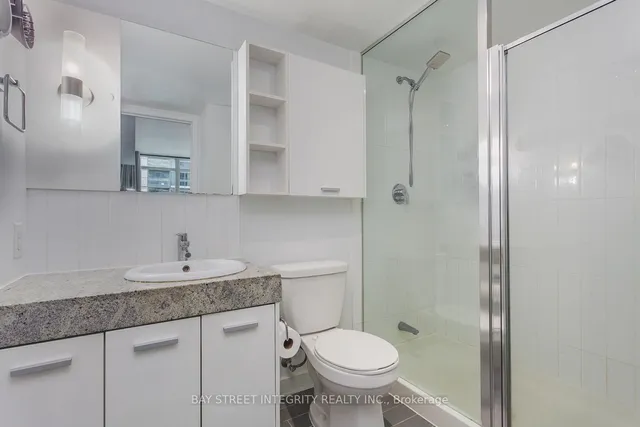 Additional image 15 of 15 Singer Crt Unit 715