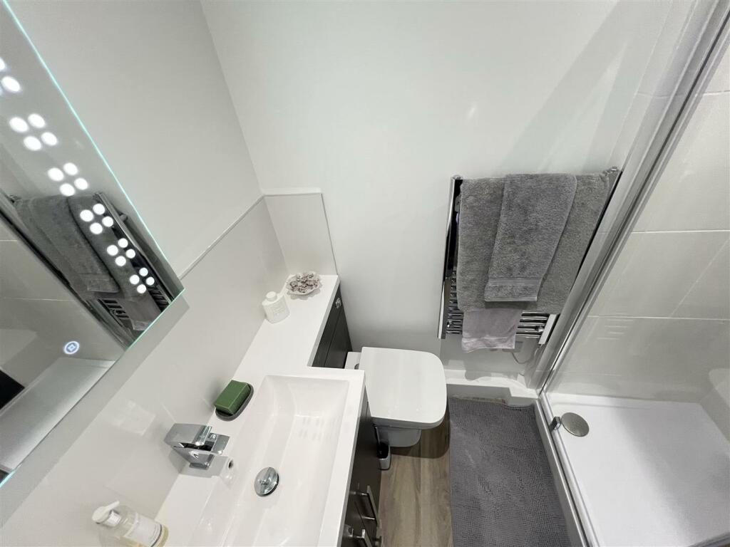 Additional image 21 of Cedarway, Gayton, Wirral