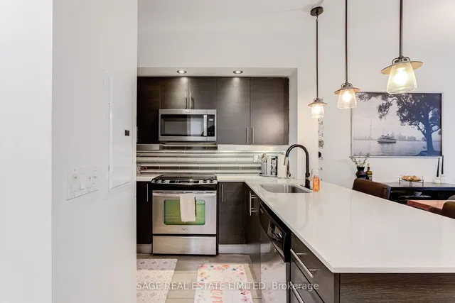 Additional image 16 of 65 East Liberty St Unit 1717