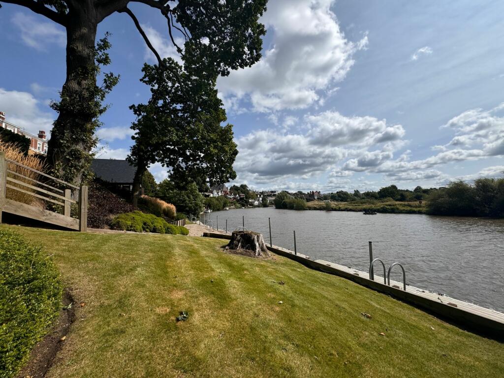 Additional image 14 of Dee Hills Park, Chester, CH3
