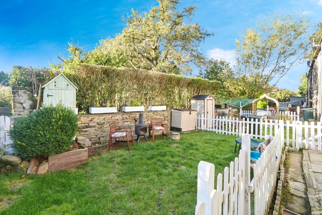 Additional image 10 of Laburnum Place, Apperley Bridge, Bradford