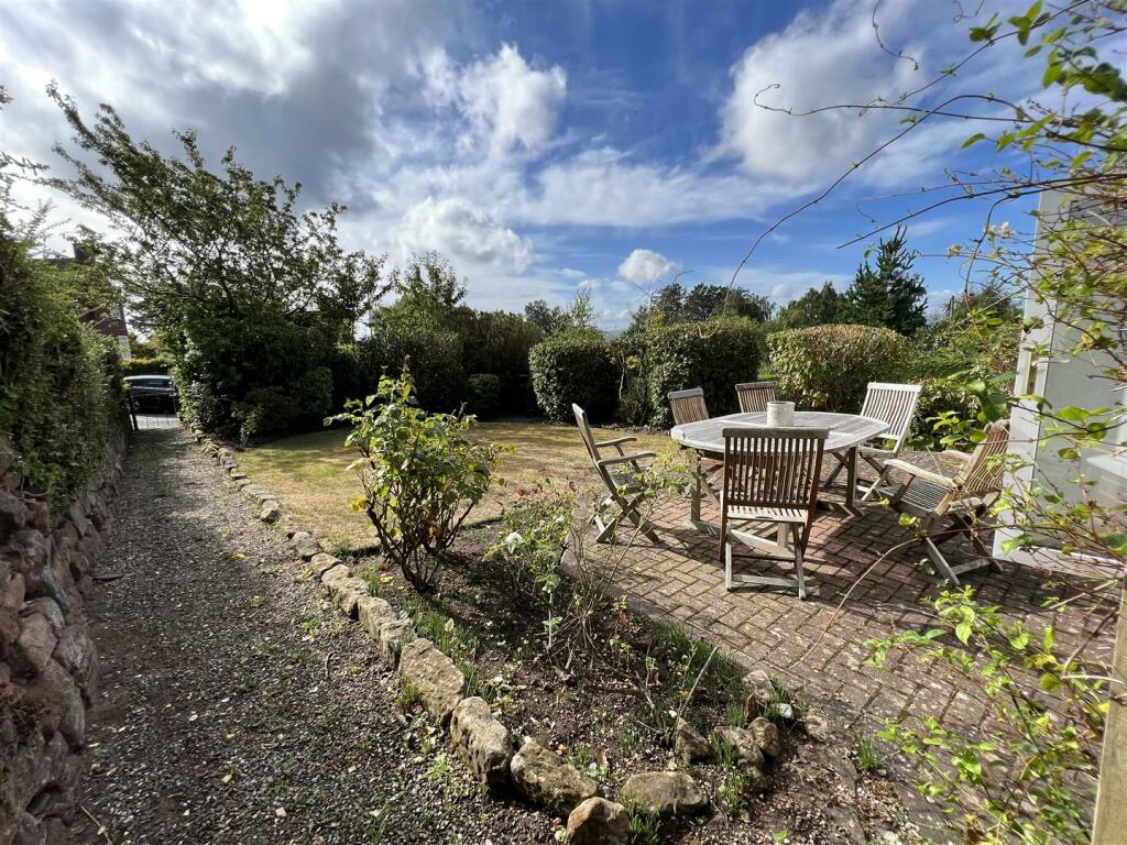 Additional image 34 of Oldfield Way, Heswall, Wirral