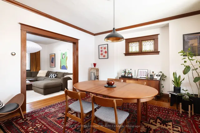 Additional image 3 of 253 Graham Ave