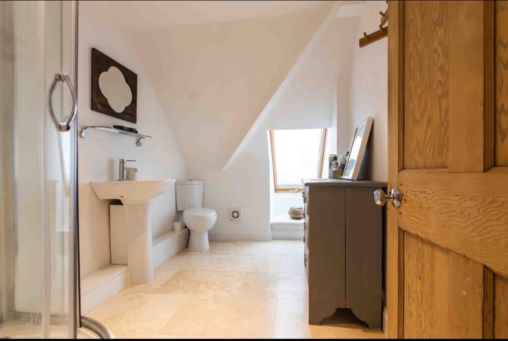 Additional image 20 of Quaker Lane, CH60