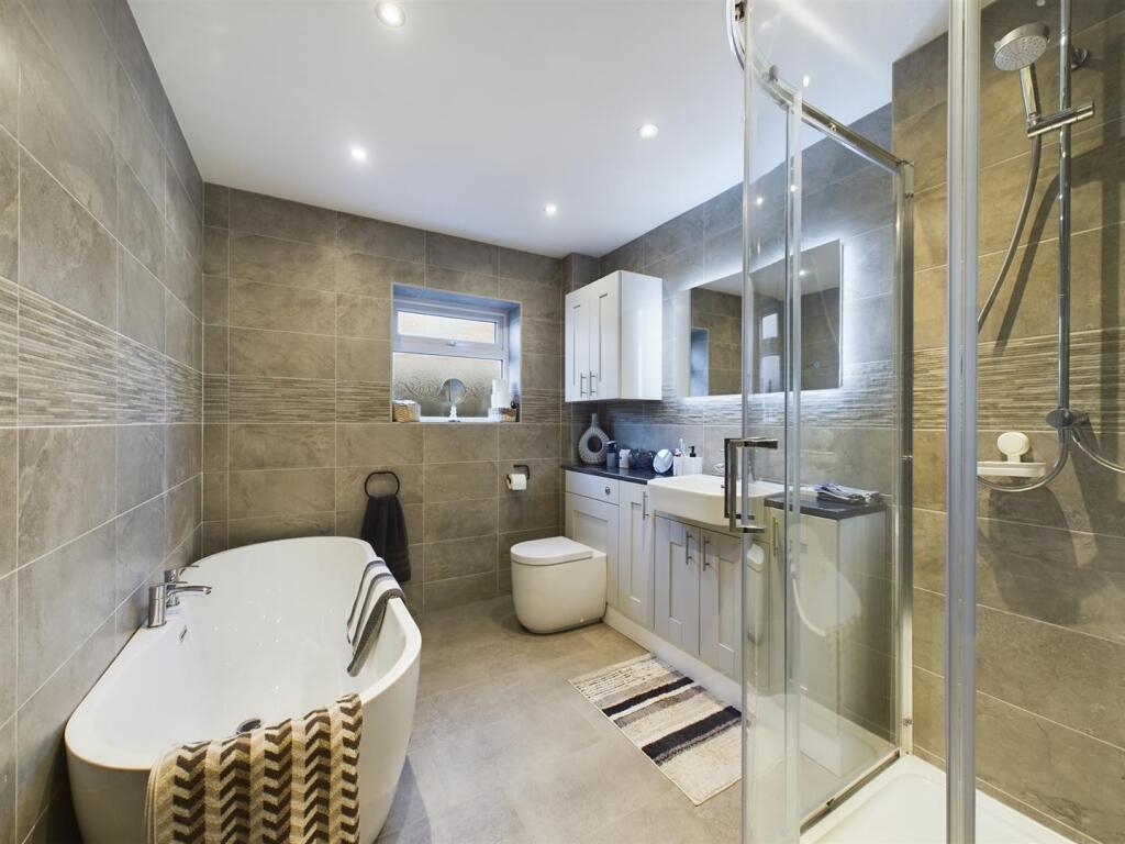 Additional image 4 of Links Close, Wallasey