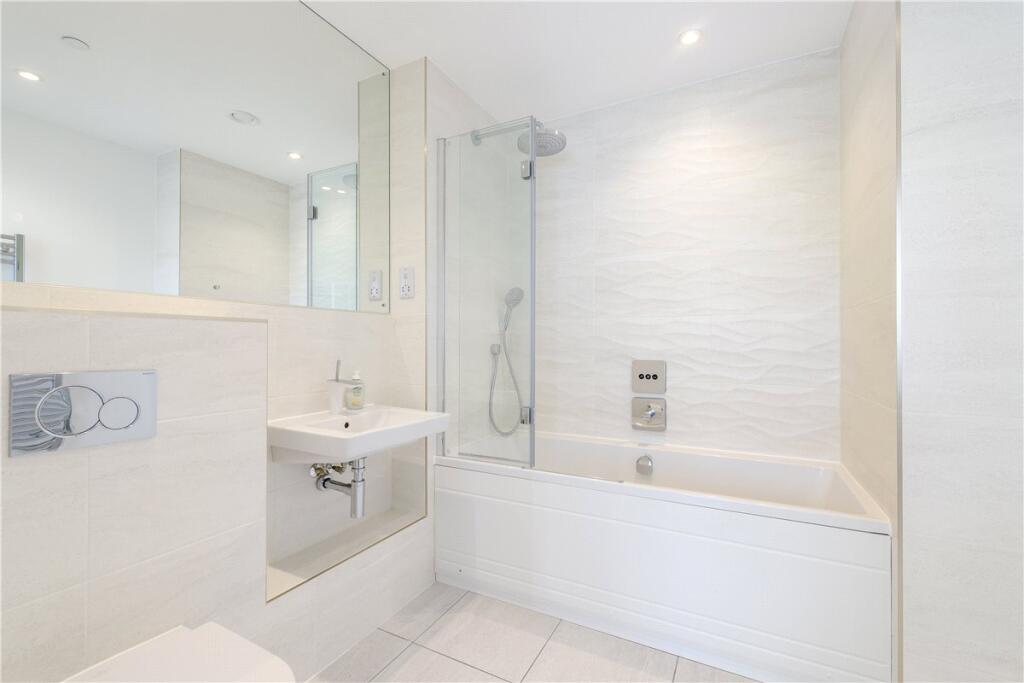 Additional image 7 of Victoria Bridge Road, Bath, BA2