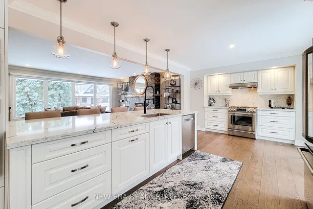 Additional image 12 of 2119 Agincourt Cres