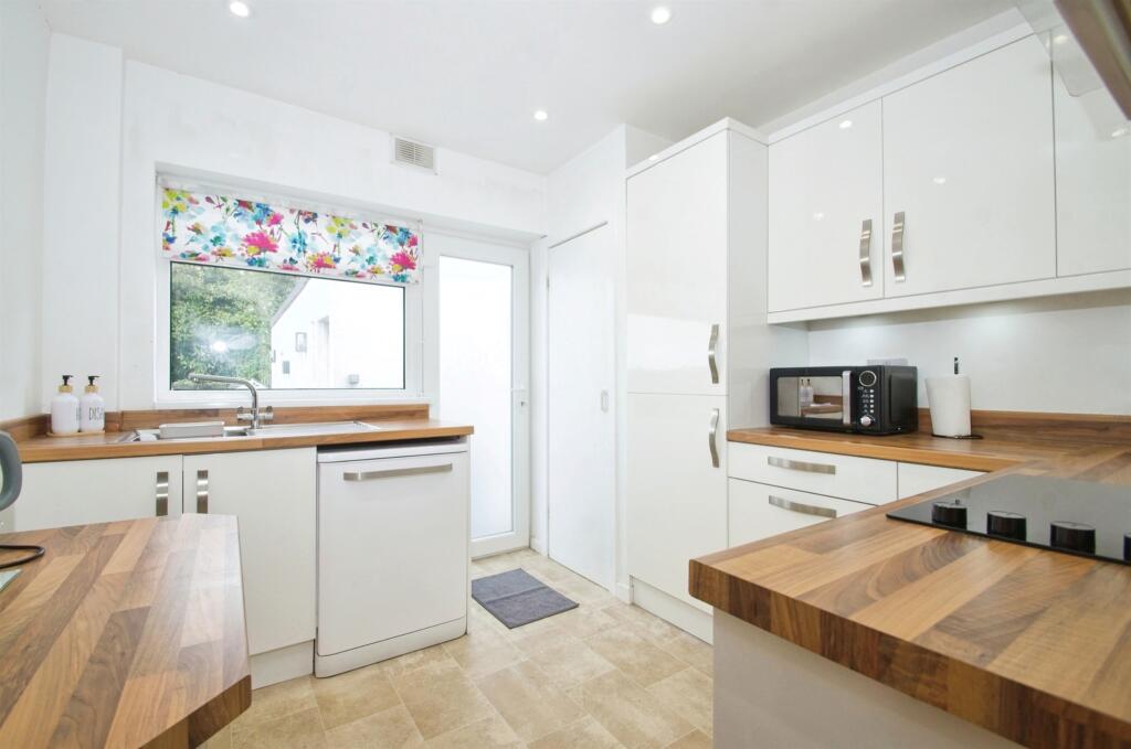 Additional image 8 of Fulmar Road, Porthcawl