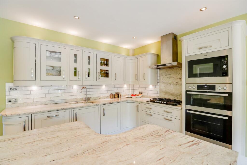 Additional image 12 of Byways, Twyncyn, Dinas Powys, CF64 4AS