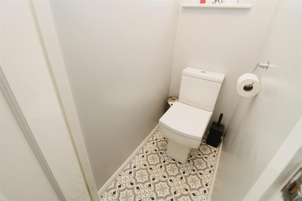 Additional image 13 of Royds Hall Lane, Bradford, BD6 2ND