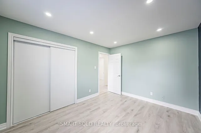 Additional image 17 of 198 Silver Aspen Cres