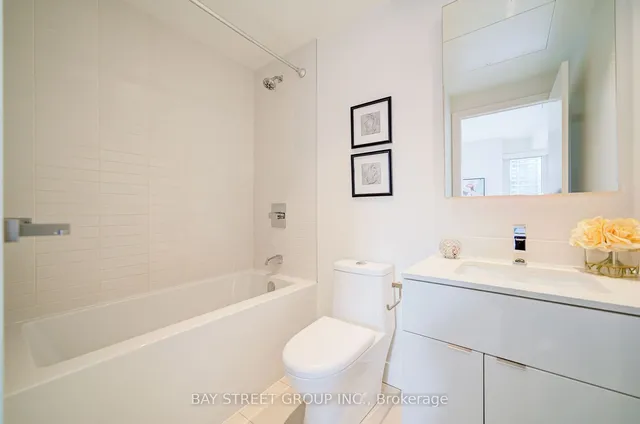 Additional image 28 of 7 Grenville St Unit 3211